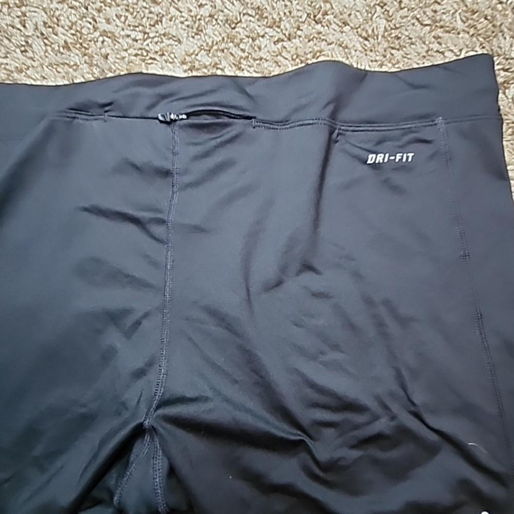 Nike Dri-Fit Power Essential Running Crop Leggings Women’s 1X Black - Picture 7 of 8